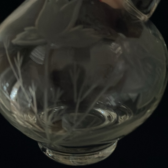 Vintage Cut Etched Crystal Cruet Set With Stoppers - Picture 3 of 10